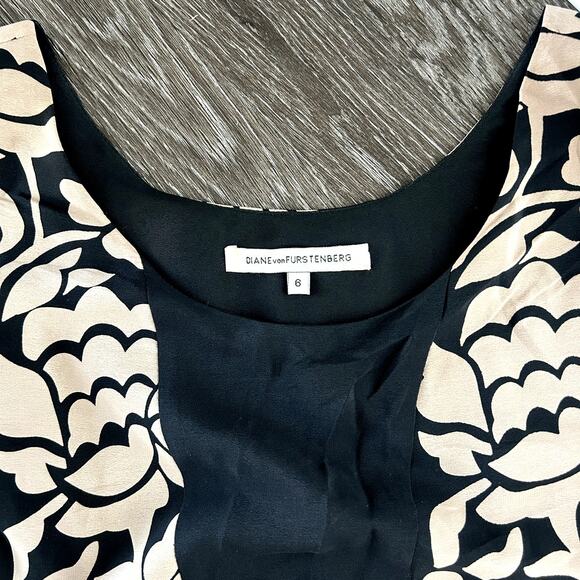 Diane von Furstenberg Black Tan Floral 100% Silk Dress Size 6 Sleeveless Pockets - Picture 9 of 11